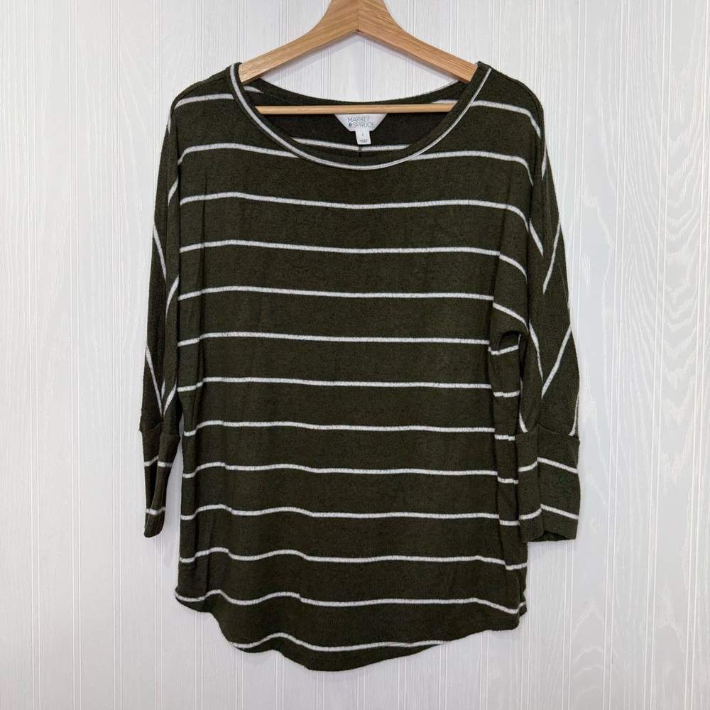 Market & Spruce Stitch Fix striped shirt size Large